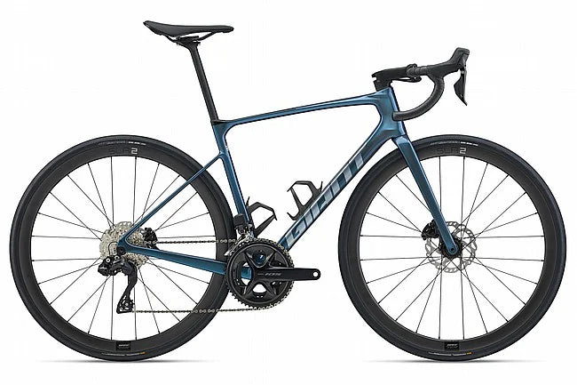 Giant Defy Advanced 0 Road Bike