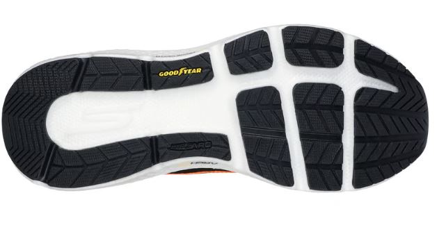Skechers Men's GO RUN Max Road 6