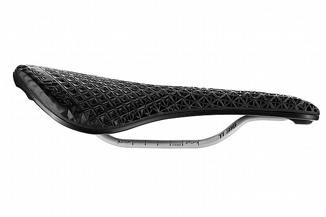 Selle Italia Novus Boost EVO 3D Ti 316 Superflow Saddle