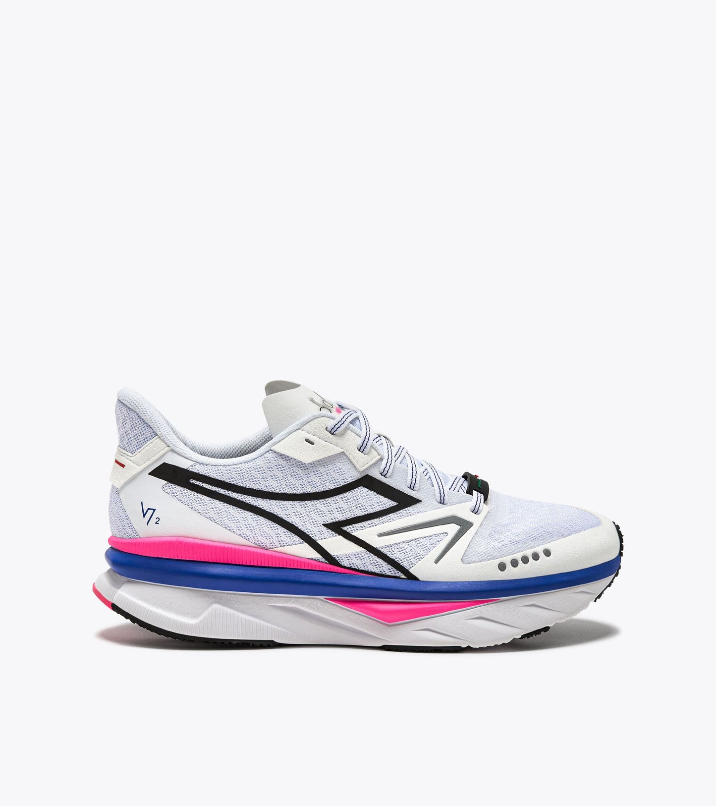 DIADORA ATOMO V7000-2